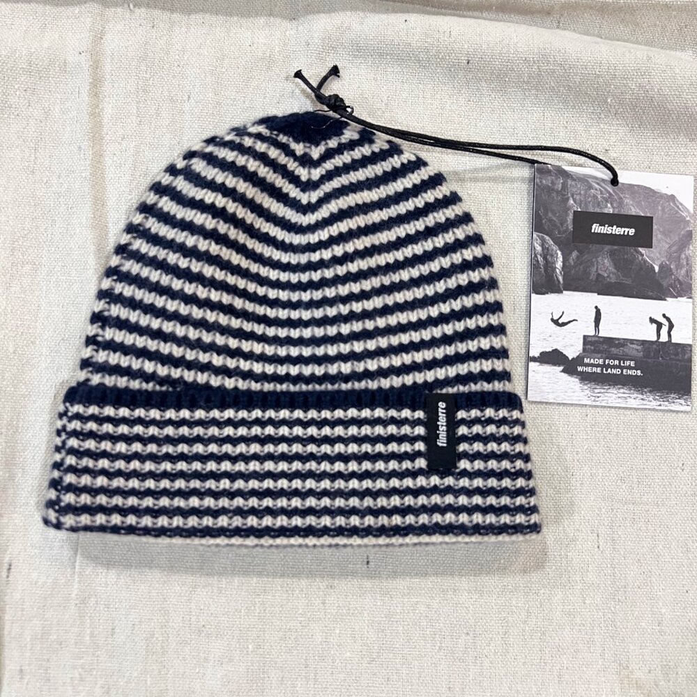 Finisterre Sedge Thin Stripe Wool Beanie in Navy/Oatmeal NWT
